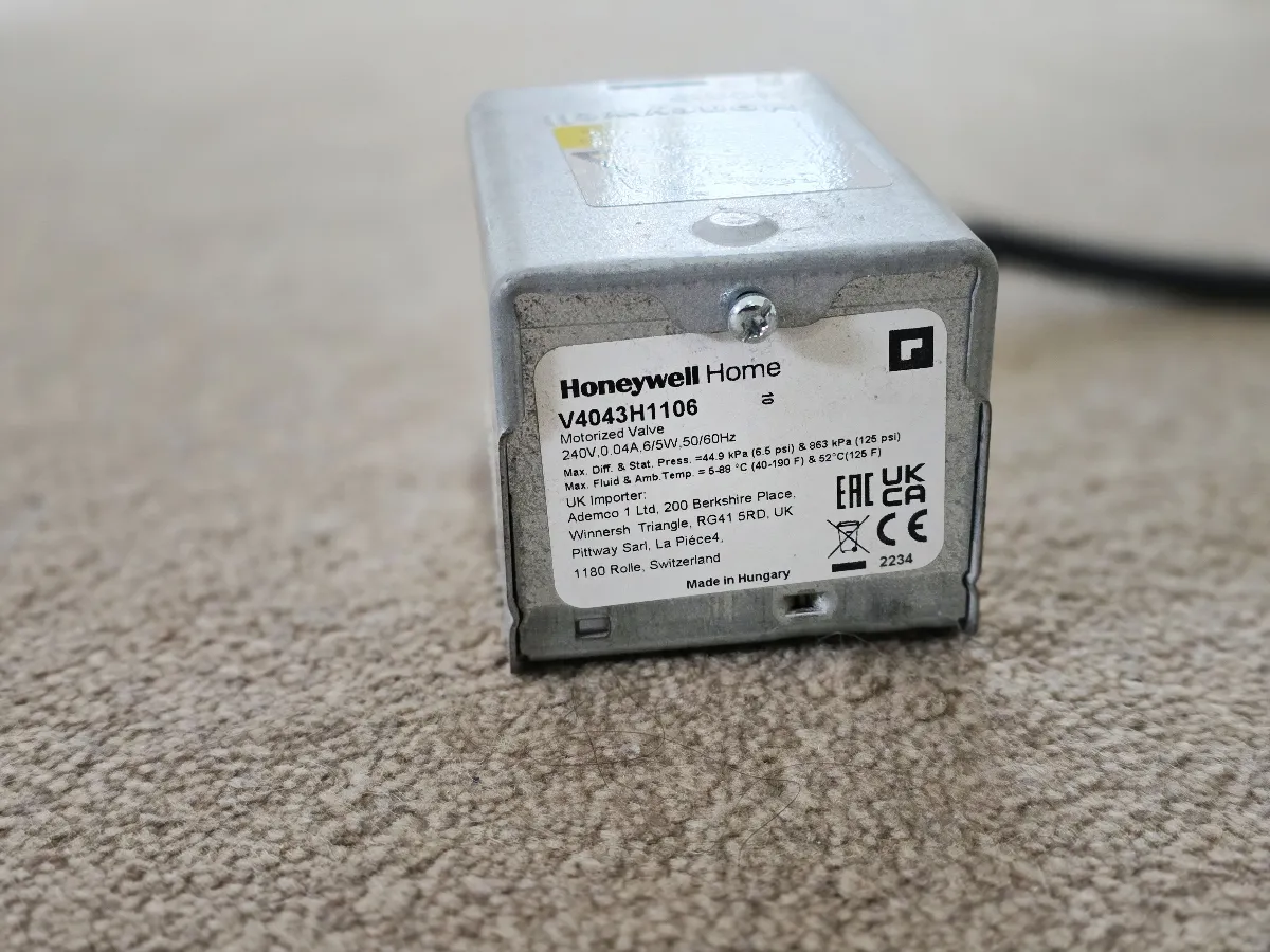 another faulty Honeywell two port valve need fixing in south London, MAK plumbing to rescue