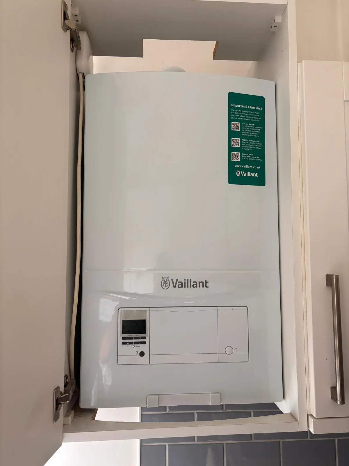 Vaillant ecoTEC pro combi boiler installed by MAK Plumbing Streatham